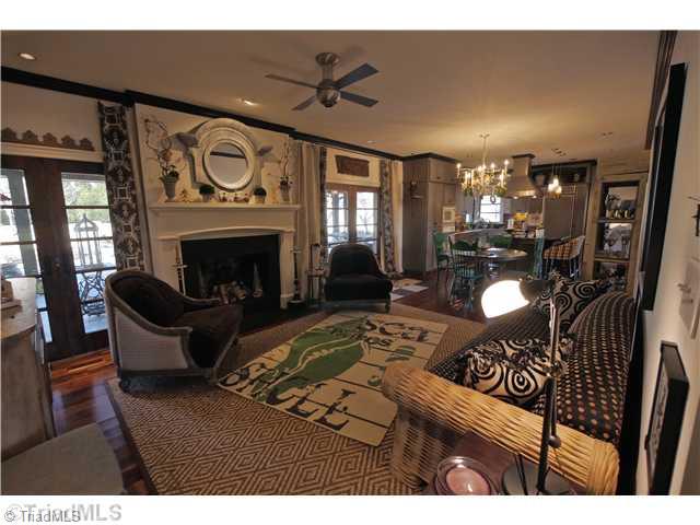 3605 Benchley Road Winston-Salem, NC 27106 - Photo 6 of 16 Keeping Room.