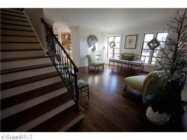 3605 Benchley Road Winston-Salem, NC 27106 - Photo 7 of 16 Living Room.