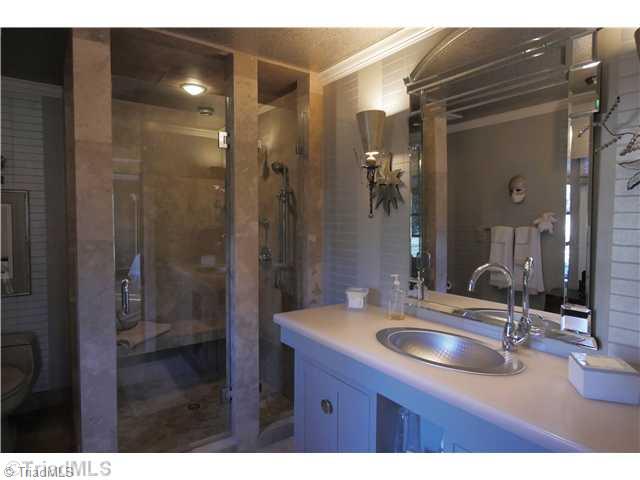 3605 Benchley Road Winston-Salem, NC 27106 - Photo 10 of 16 Master Bath/Spa.