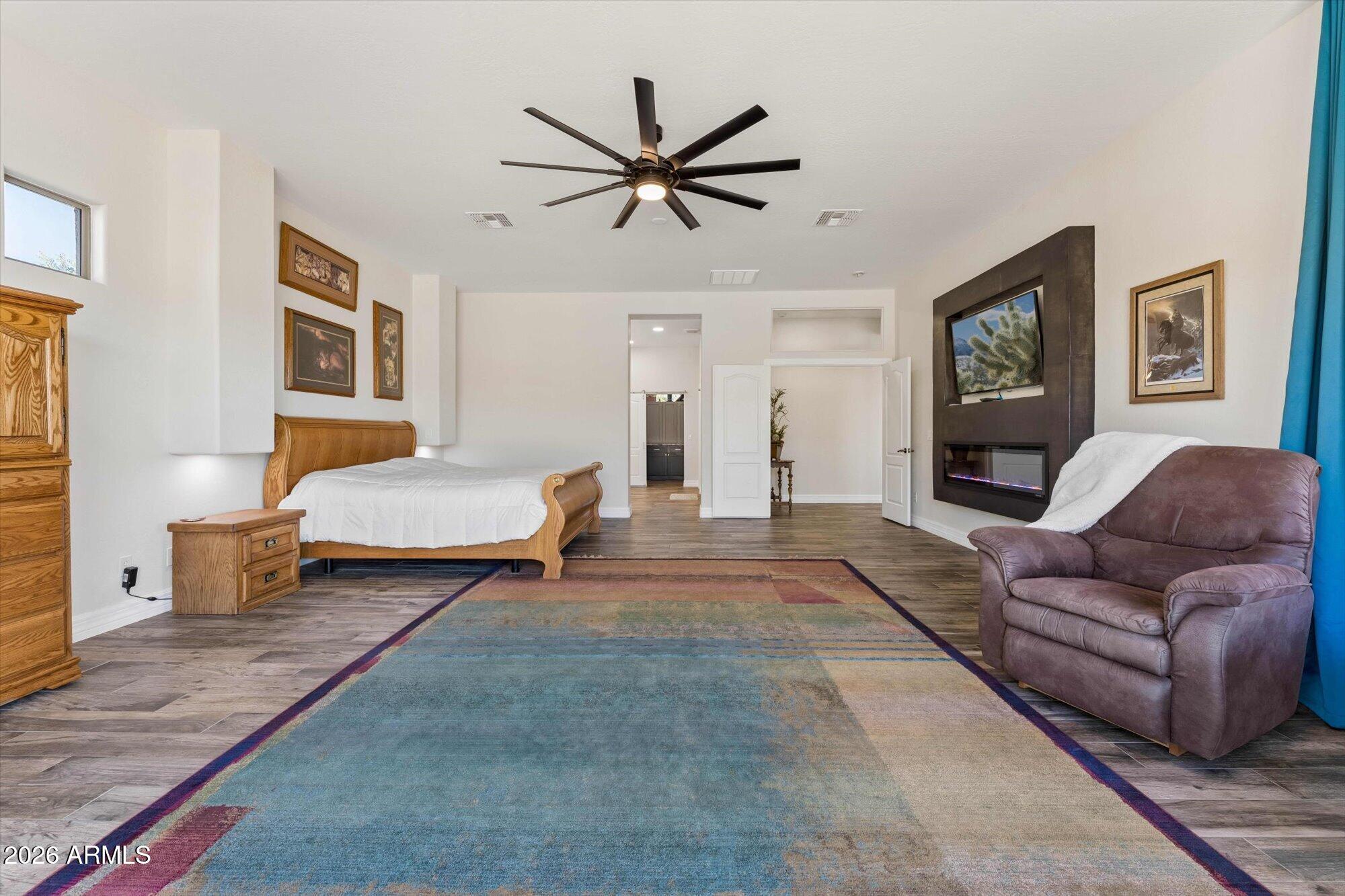 14554 West Desert Cove Road Surprise, AZ 85379 - Photo 30 of 76 31-DSC00945