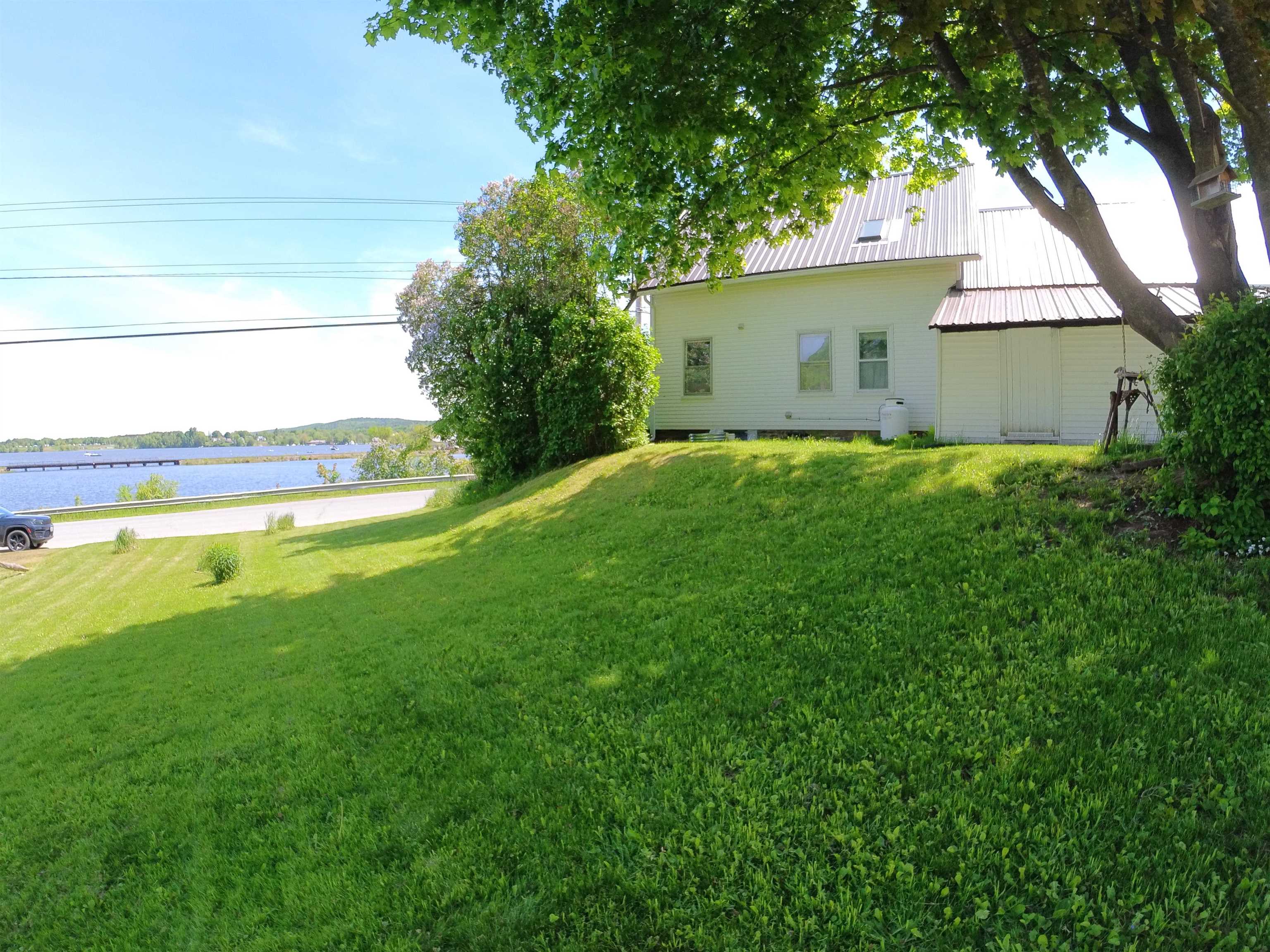 177 Lake Road Newport, VT 05855 - Photo 6 of 18
