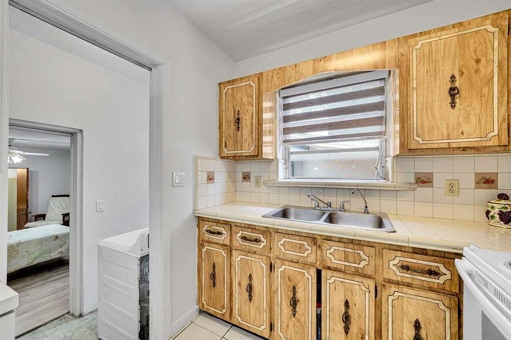 415 Flagami Boulevard Miami, FL 33144 - Photo 13 of 22