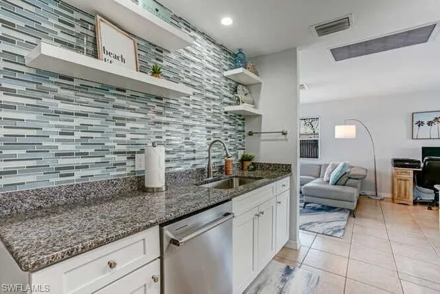 $999,900 | 657 93rd Avenue North, Unit 2, Naples, FL 34108