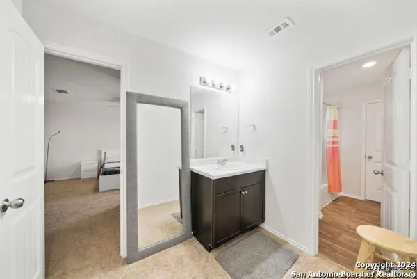 $2,050 | 11423 Blackmore Leap, San Antonio, TX 78245