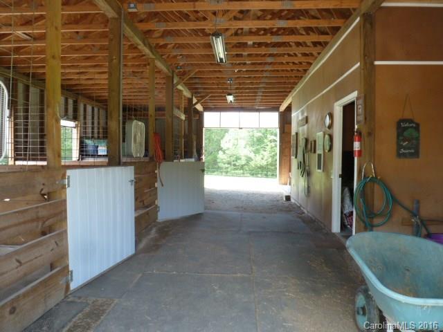 5672 Tabernacle Road Lancaster, SC 29720 - Photo 22 of 24