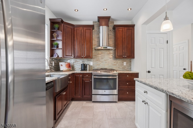 13 Edgar Street Summit, NJ 07901 - Photo 12 of 31