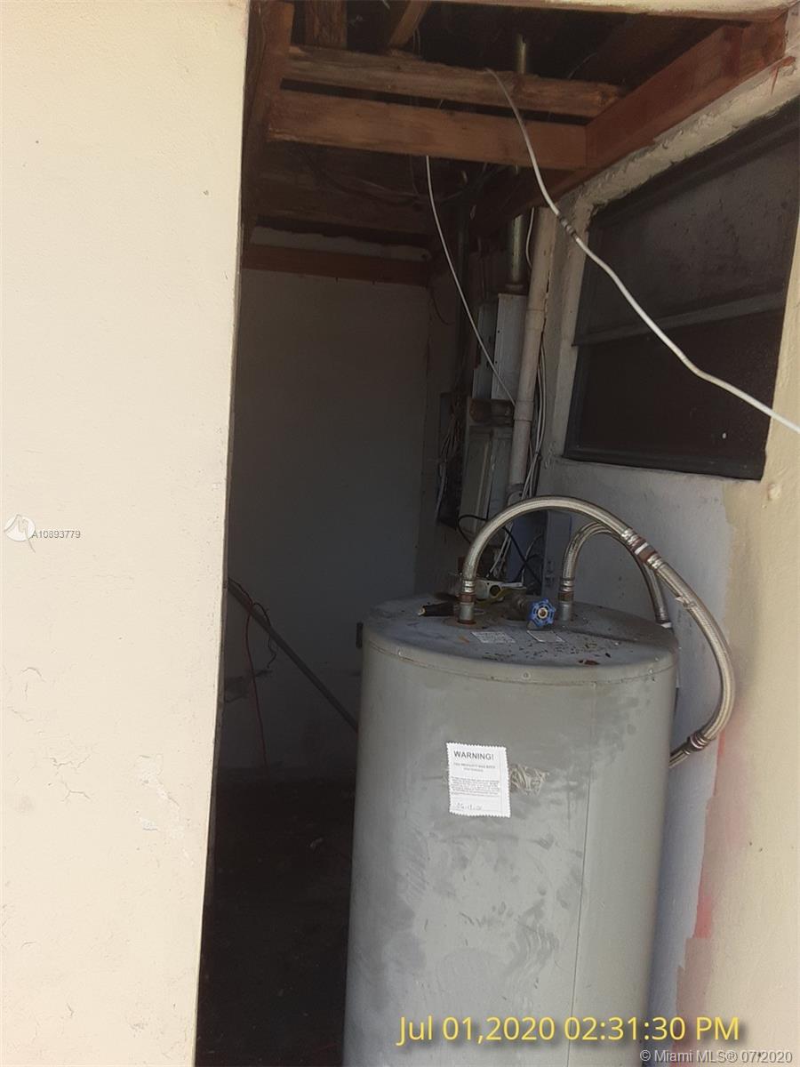 3530 Southwest 104th Avenue Miami, FL 33165 - Photo 25 of 29 a close view of utility room