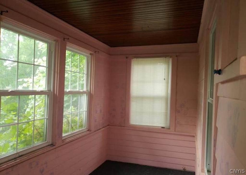 644 Post Avenue Rochester, NY 14619 - Photo 13 of 15