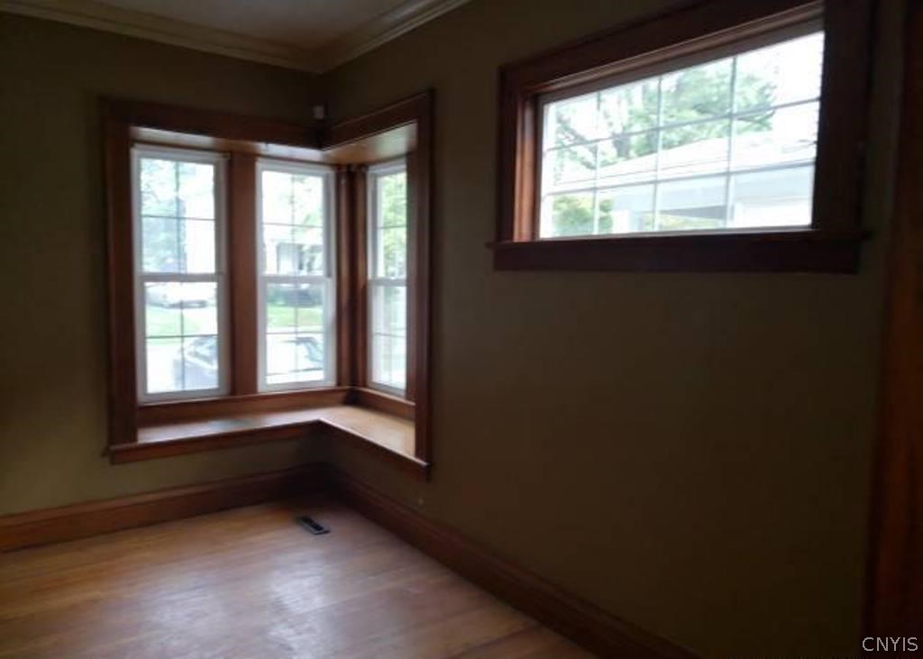 644 Post Avenue Rochester, NY 14619 - Photo 5 of 15