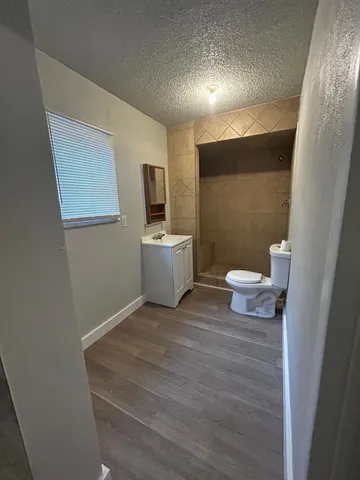 $950 | 2403 22nd Place, Lubbock, TX 79411