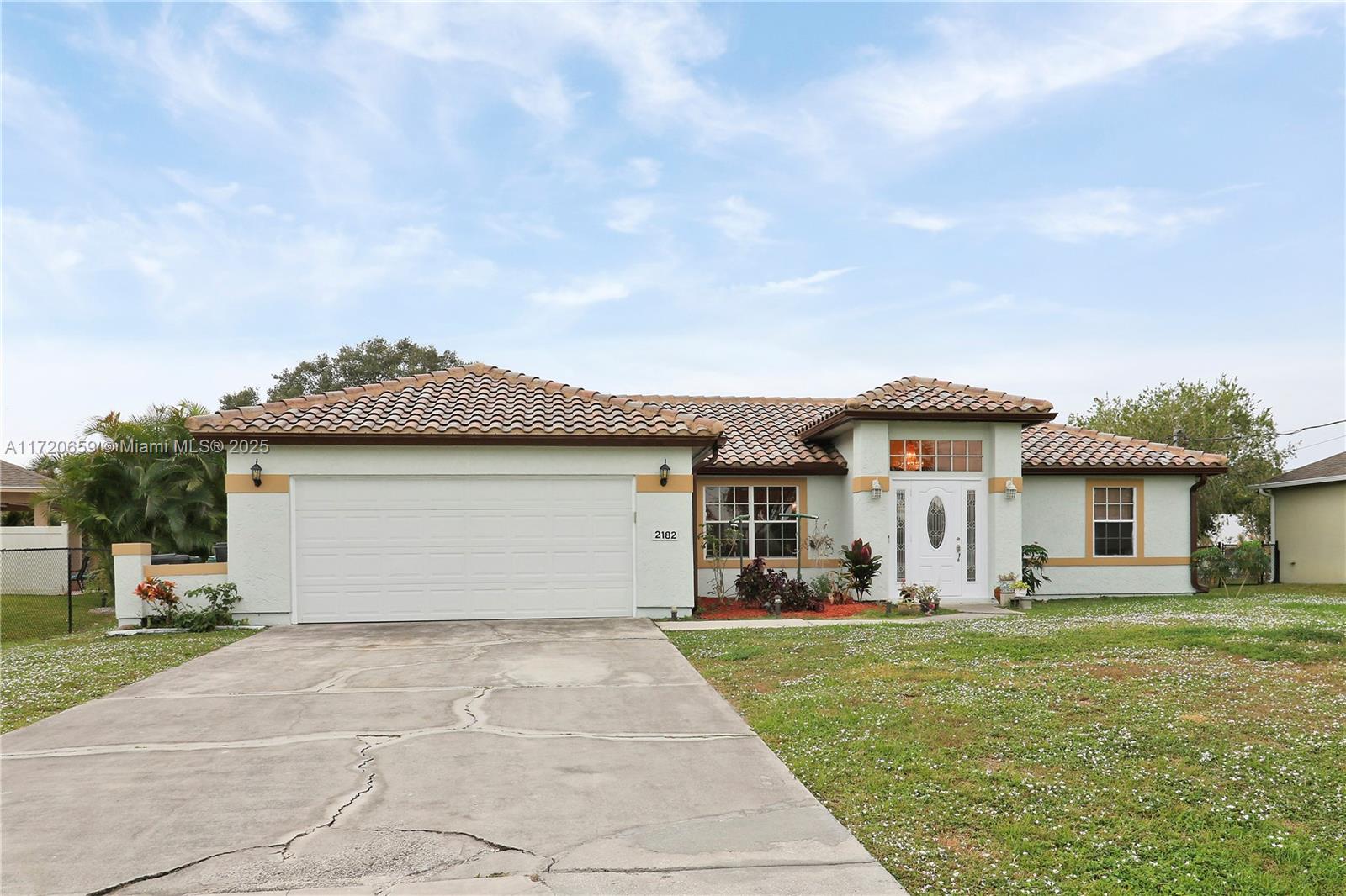 2182 Southwest Certosa Road Port St. Lucie, FL 34953 - Photo 2 of 32 Gallery Image 2
