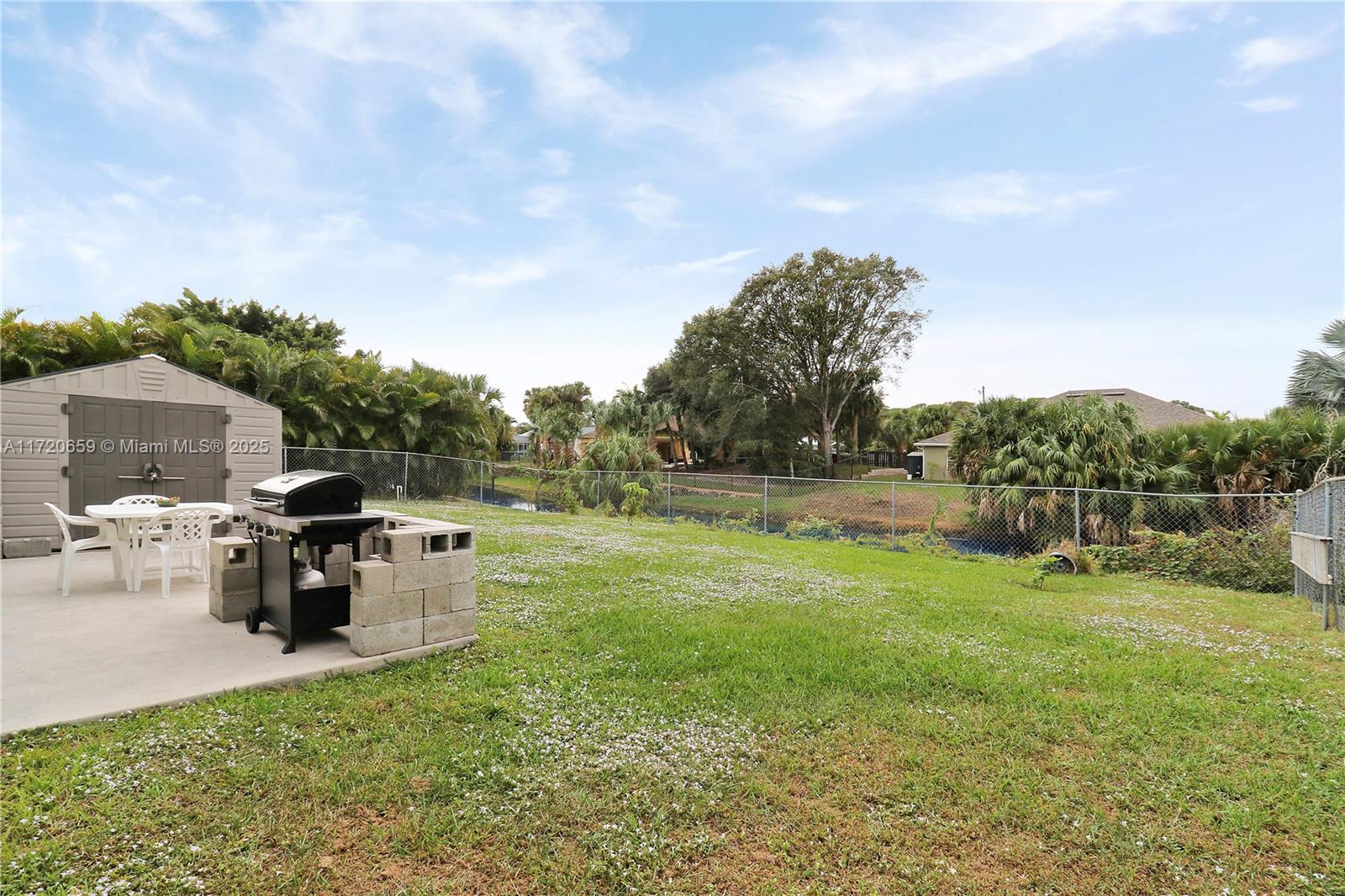 2182 Southwest Certosa Road Port St. Lucie, FL 34953 - Photo 27 of 32 Gallery Image 27