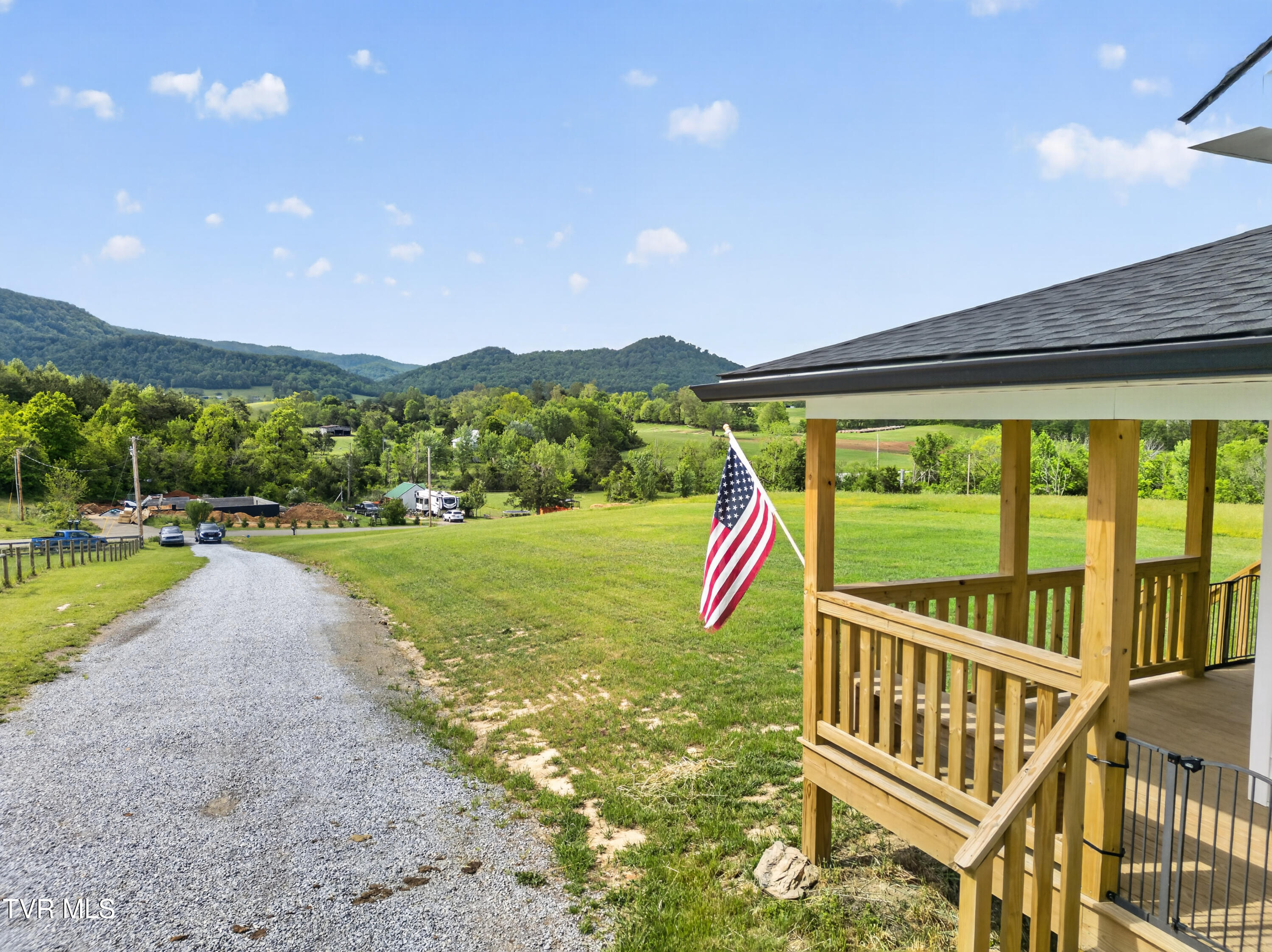 105 Woolsey College Road Greeneville, TN 37743 - Photo 58 of 78 012_DJI_0082