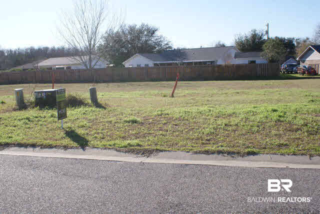 20 Firefly Lane Foley, AL 36535 - Photo 1 of 1