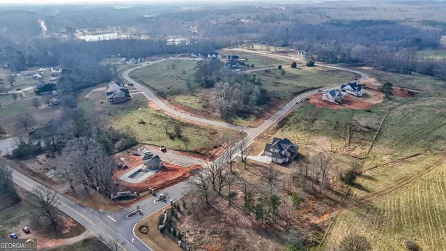 a view of an outdoor space