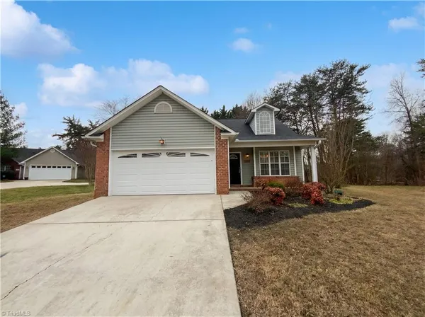 $283,000 | 3803 Payne Road, High Point, NC 27265