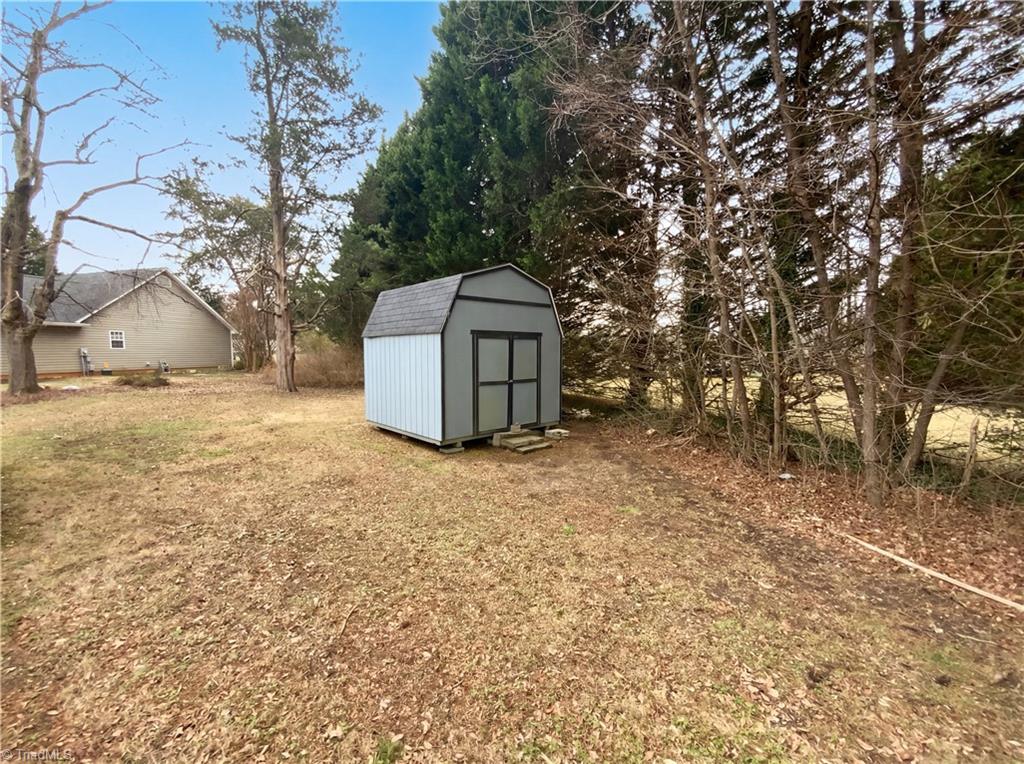 3803 Payne Road High Point, NC 27265 - Photo 19 of 20