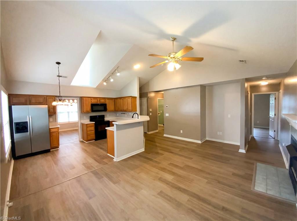 3803 Payne Road High Point, NC 27265 - Photo 3 of 20