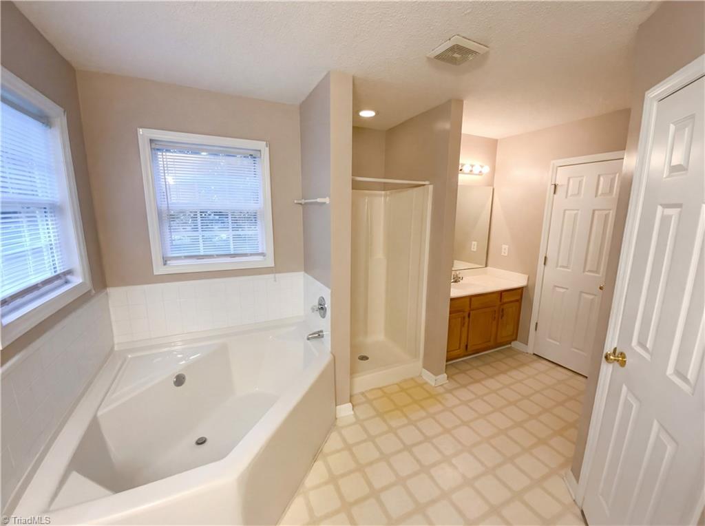 3803 Payne Road High Point, NC 27265 - Photo 9 of 20