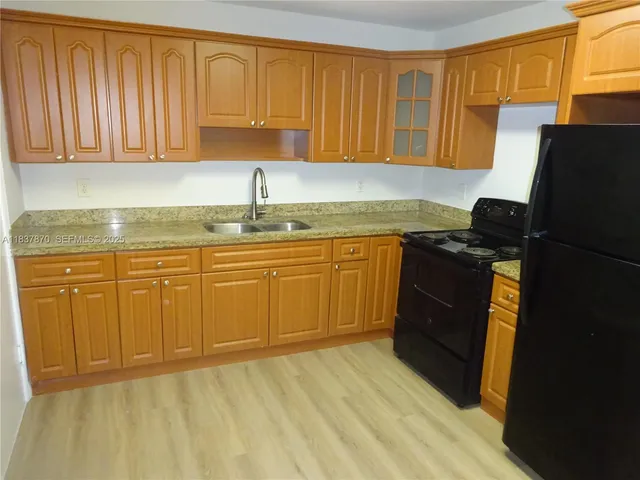 $2,395 | 1538 Northeast 131st Lane, Unit 1538, North Miami, FL 33161