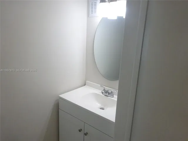 $2,395 | 1538 Northeast 131st Lane, Unit 1538, North Miami, FL 33161