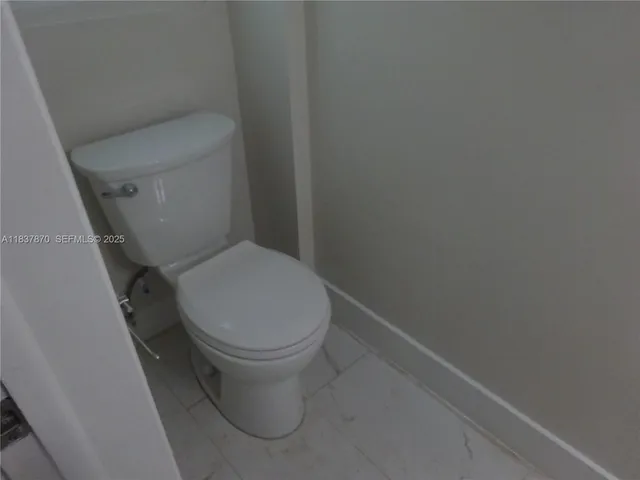 $2,395 | 1538 Northeast 131st Lane, Unit 1538, North Miami, FL 33161