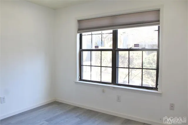 $2,500 | 1003 Woodhaven Drive, Edison, NJ 08817