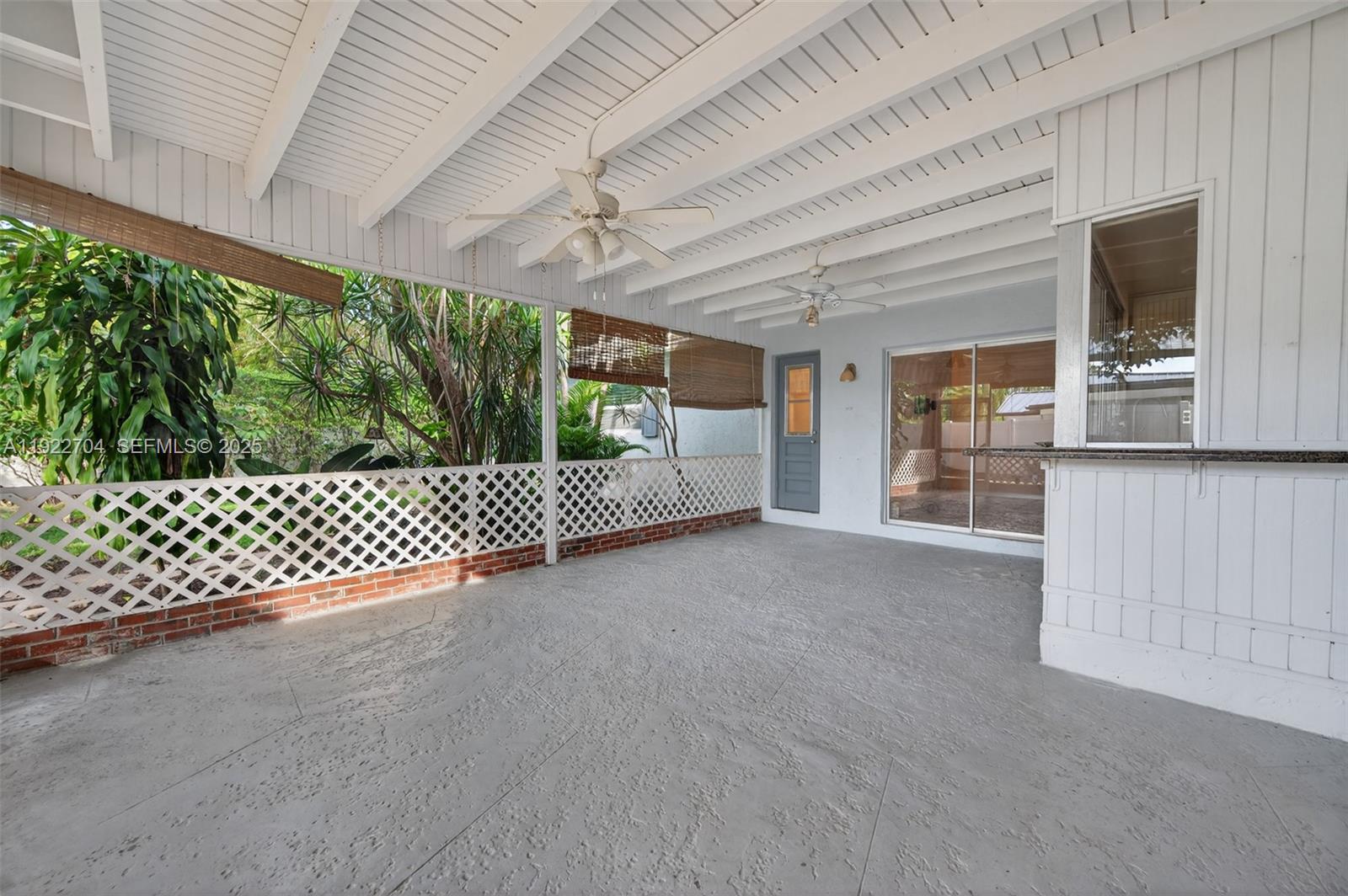 969 Northwest 8th Street Boca Raton, FL 33486 - Photo 28 of 38 a view of a backyard