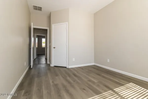 $2,175 | 709 East Whyman Avenue, Avondale, AZ 85323