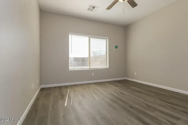 $2,175 | 709 East Whyman Avenue, Avondale, AZ 85323