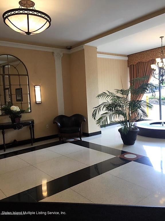 1000 Clove Road, Unit LP Staten Island, NY 10301 - Photo 2 of 4 lobby