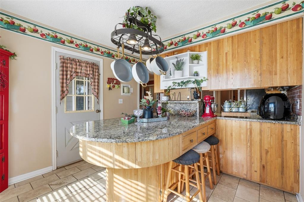 2911 Walker Road Lakeland, FL 33810 - Photo 17 of 70