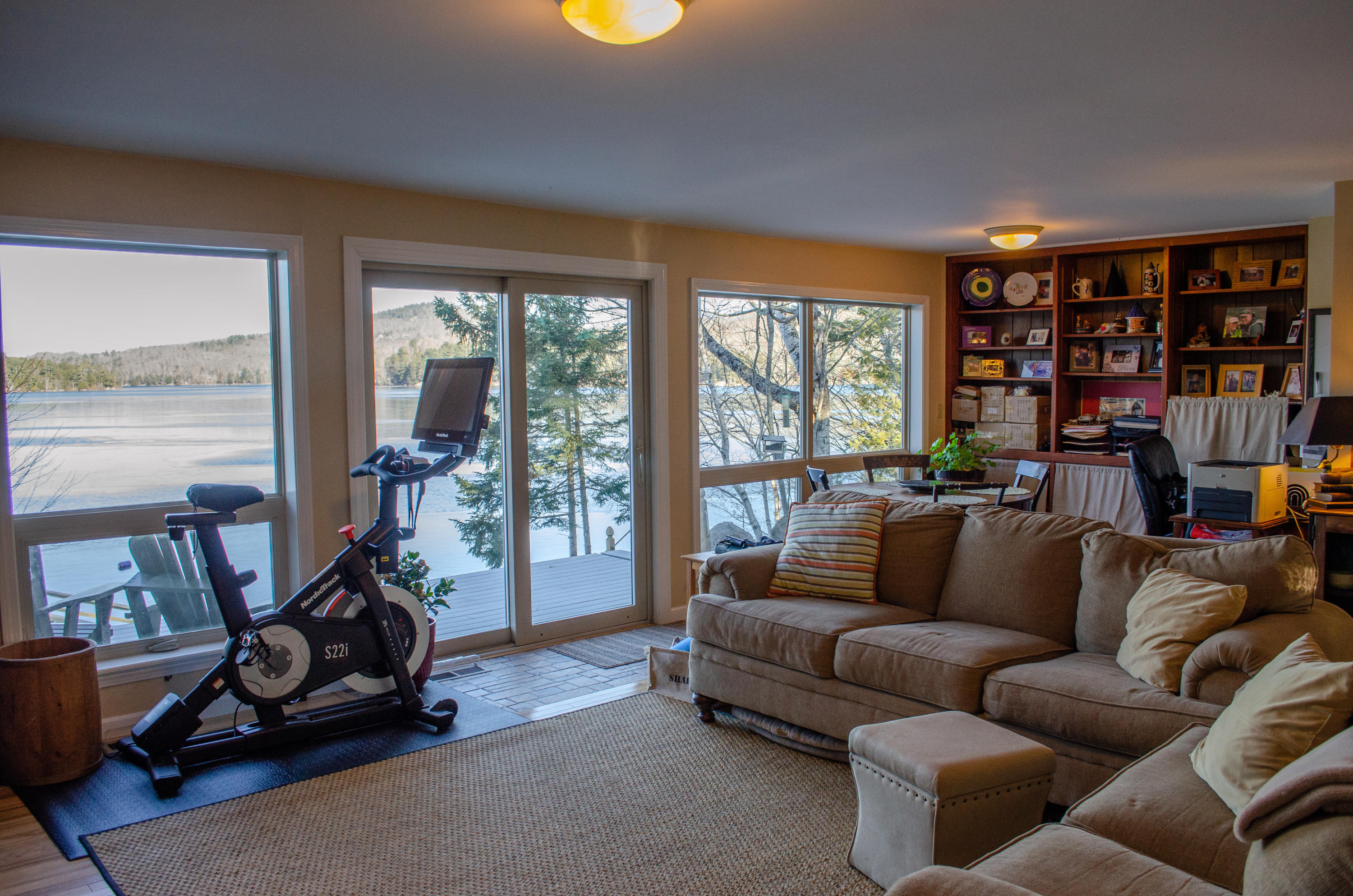 10 Whitlow Way Dedham, ME 04429 - Photo 5 of 24 Living Room
