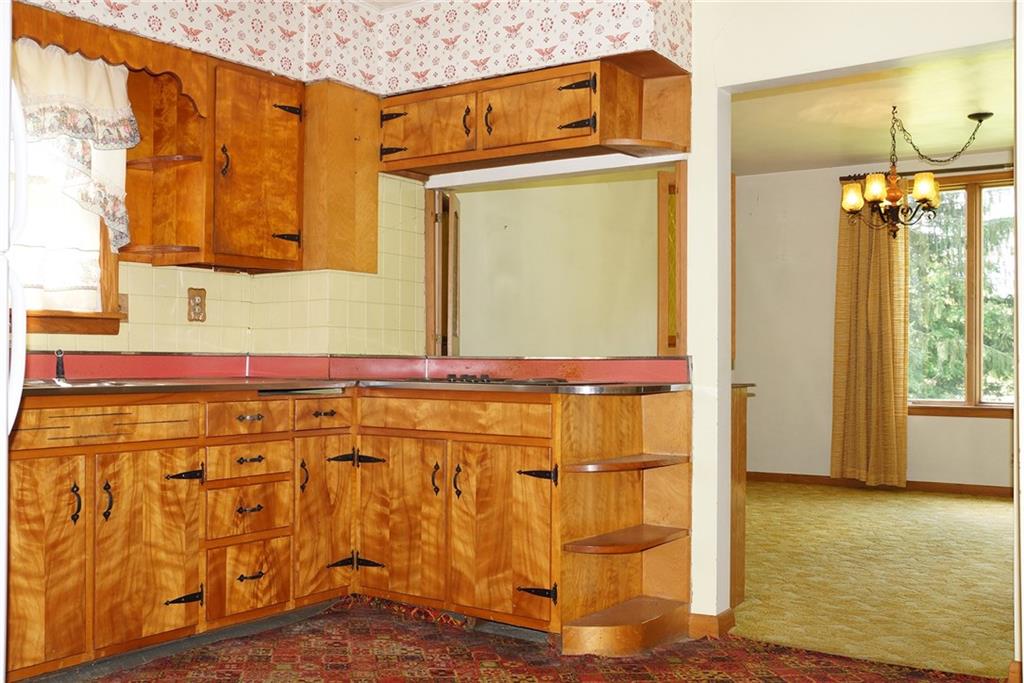 1121 Stateline Road Bessemer, PA 16112 - Photo 16 of 21 Gallery Image 16