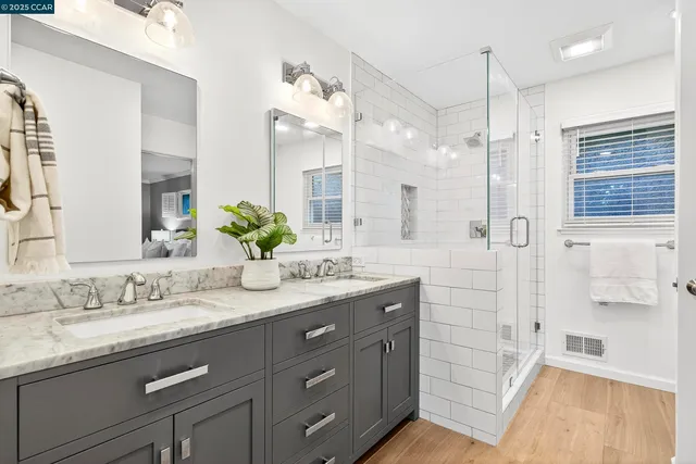 $1,895,000 | 67 Lynwood Place, Moraga, CA 94556