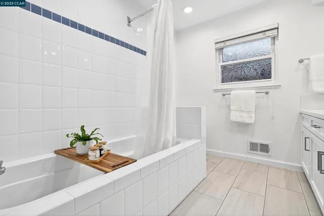 $1,895,000 | 67 Lynwood Place, Moraga, CA 94556