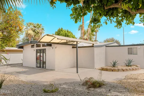 $799,000 | 40851 Bob Hope Drive, Rancho Mirage, CA 92270