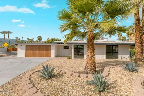 $799,000 | 40851 Bob Hope Drive, Rancho Mirage, CA 92270