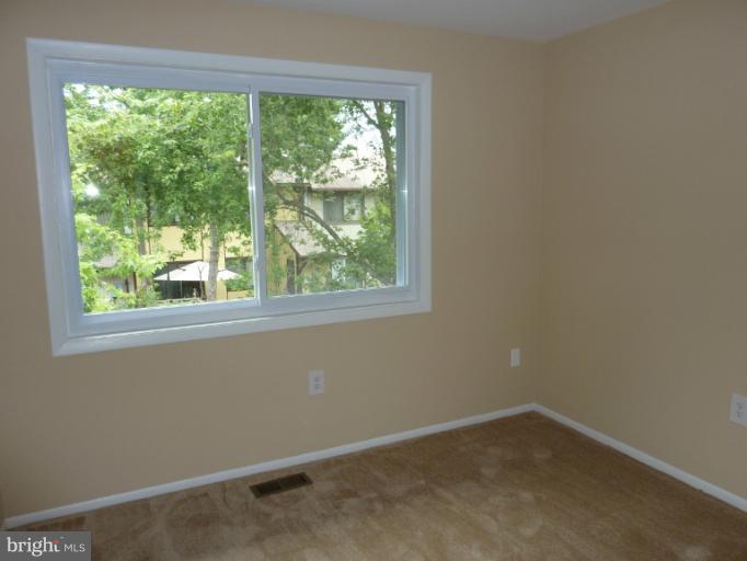 280 North Cottage Road Sterling, VA 20164 - Photo 10 of 16 Bedroom #3