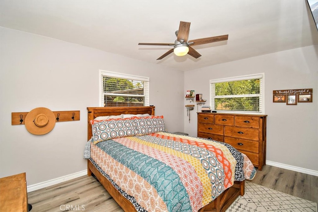 3315 Spring Garden Street Riverside, CA 92501 - Photo 14 of 38 a bedroom with a bed and a window