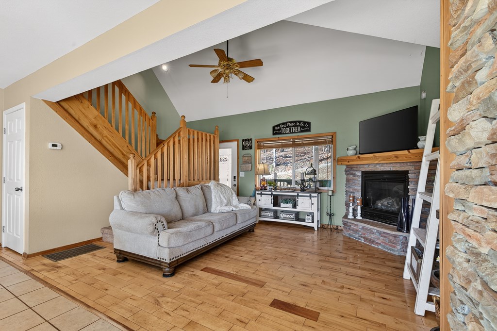 223 Redbud Road Hiawassee, GA 30546 - Photo 13 of 46