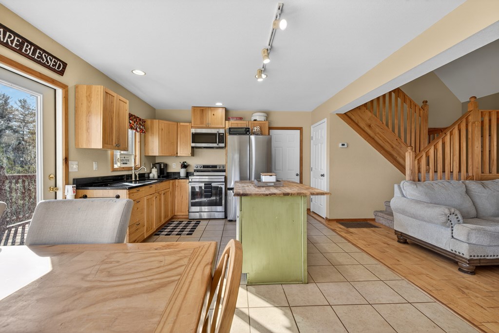 223 Redbud Road Hiawassee, GA 30546 - Photo 16 of 46