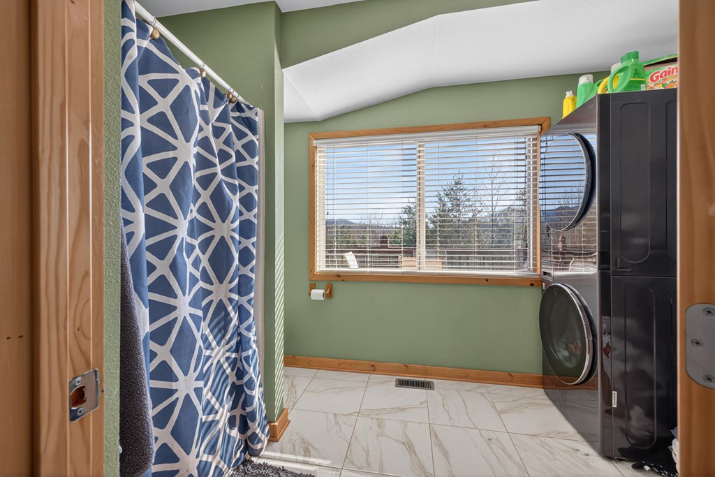 223 Redbud Road Hiawassee, GA 30546 - Photo 20 of 46