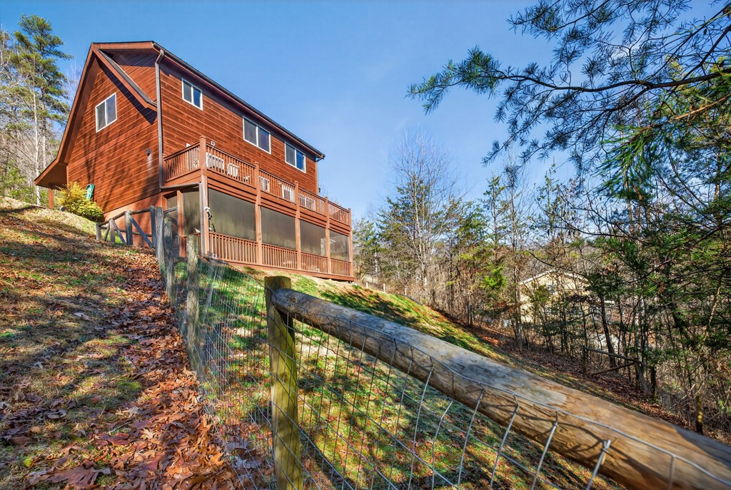 223 Redbud Road Hiawassee, GA 30546 - Photo 7 of 46