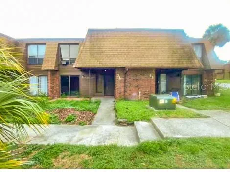 $195,000 | 1836 North Crystal Lake Drive, Unit 26, Lakeland, FL 33801