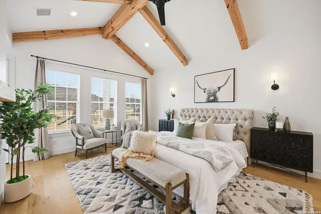 $1,999,999 | 807 Wade Road, New Braunfels, TX 78132