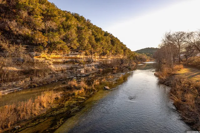 $1,999,999 | 807 Wade Road, New Braunfels, TX 78132