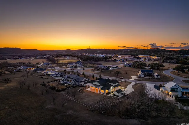 $1,999,999 | 807 Wade Road, New Braunfels, TX 78132