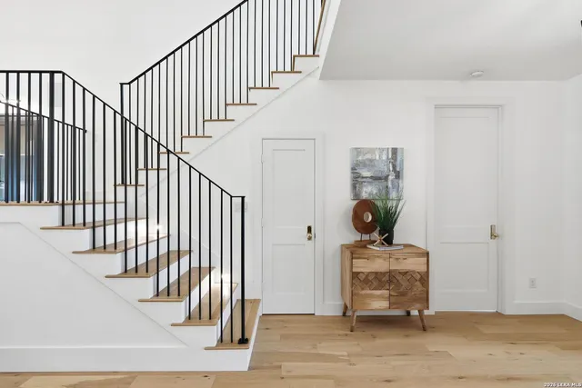 $1,999,999 | 807 Wade Road, New Braunfels, TX 78132