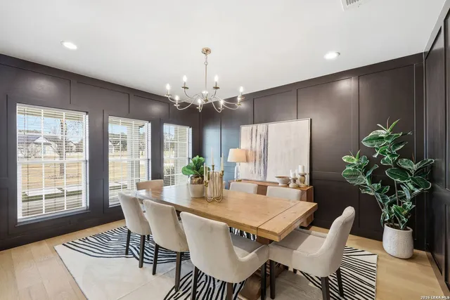 $1,999,999 | 807 Wade Road, New Braunfels, TX 78132